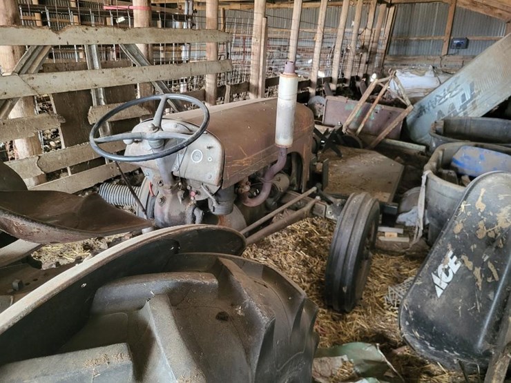 ferguson-to20-image-8