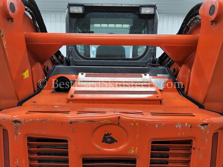 2015-kubota-svl90-2-image-18