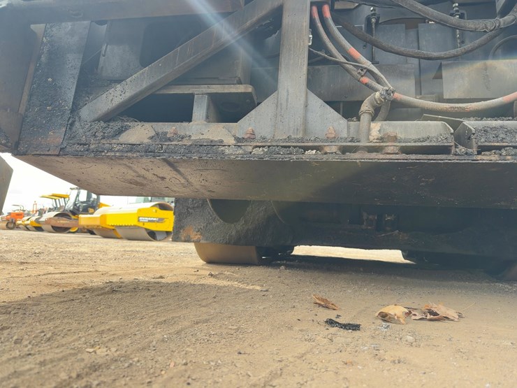 2010-caterpillar-ap-555e-image-27