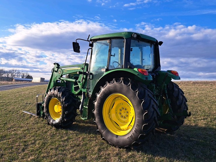 2010-john-deere-6230-image-3
