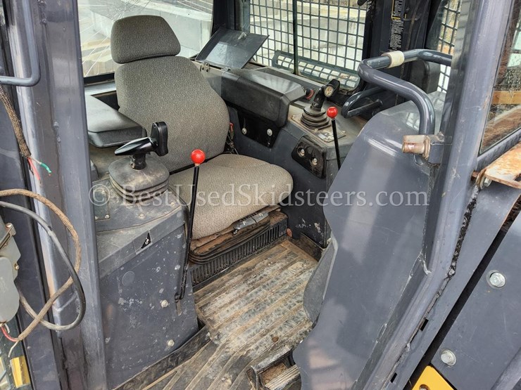 2017-deere-650k-image-41