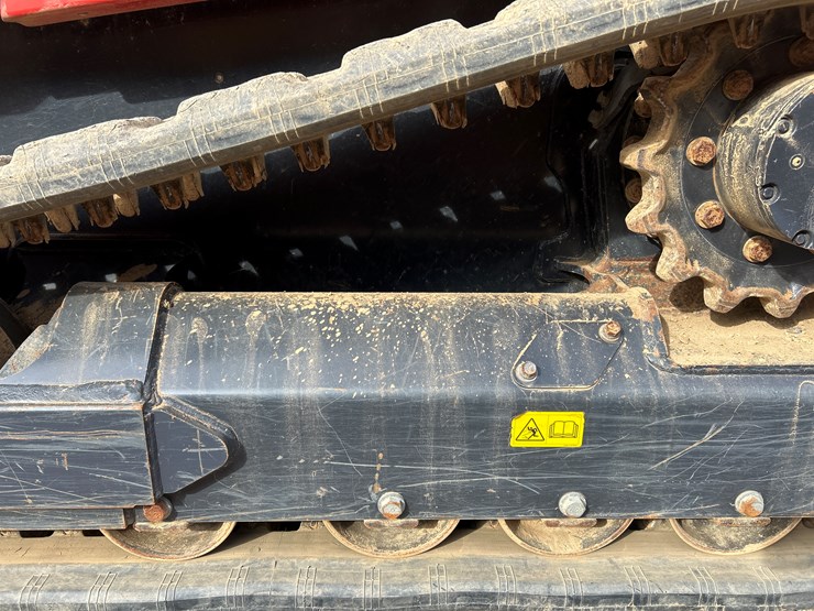 2023-kubota-svl65-2-image-62