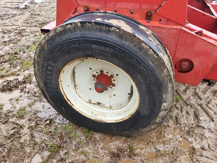 case-ih-5100-image-10