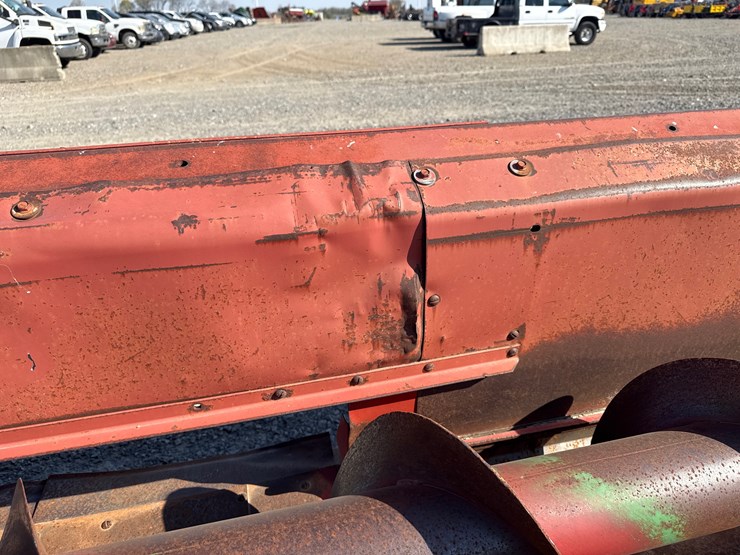 case-ih-1083-image-29