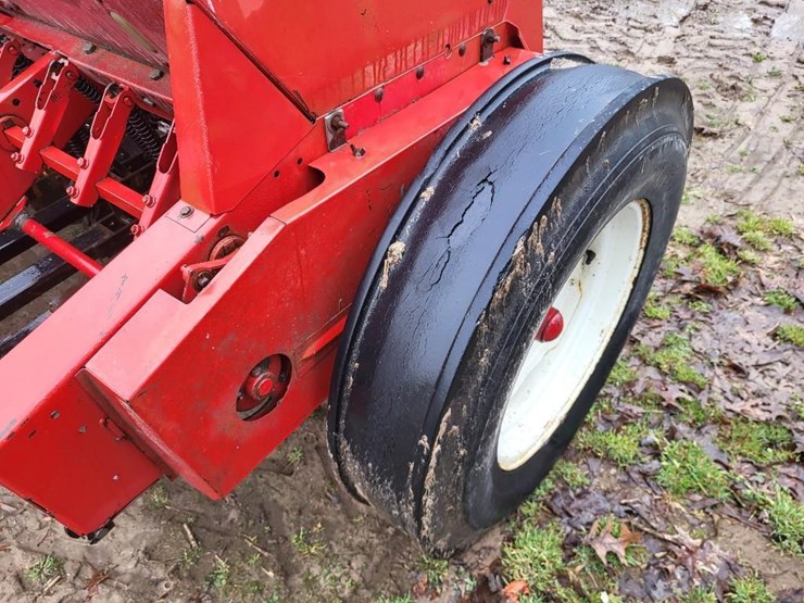 case-ih-5100-image-17