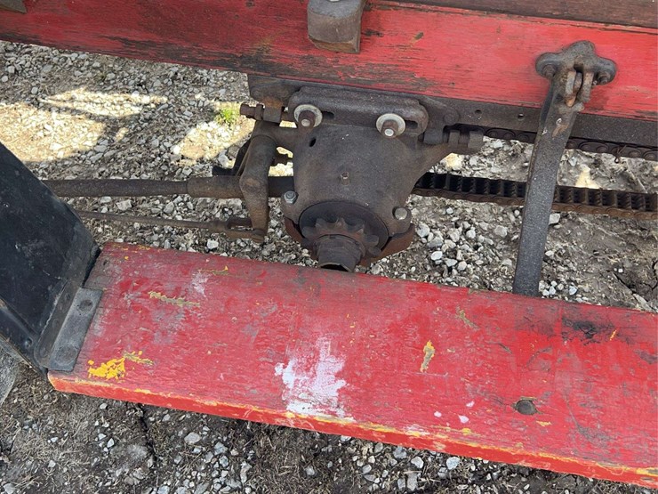 international-highwheeler-image-33