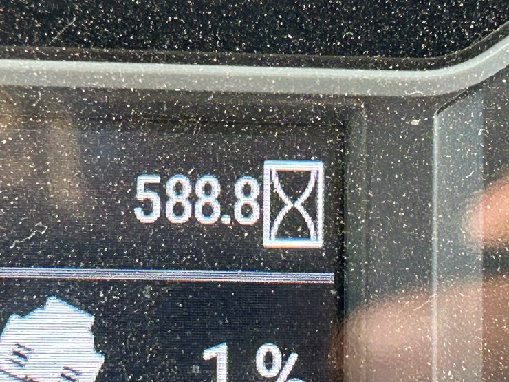 2023-caterpillar-d1-image-53