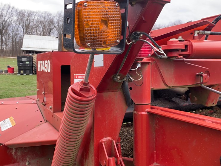 new-holland-h7450-image-30