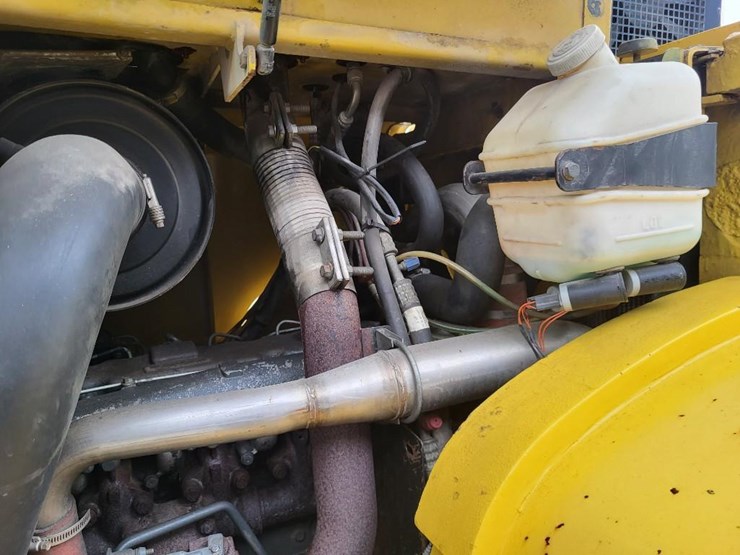 2012-yale-forklift-image-25