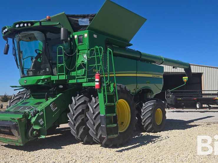 2016-john-deere-s680-image-1