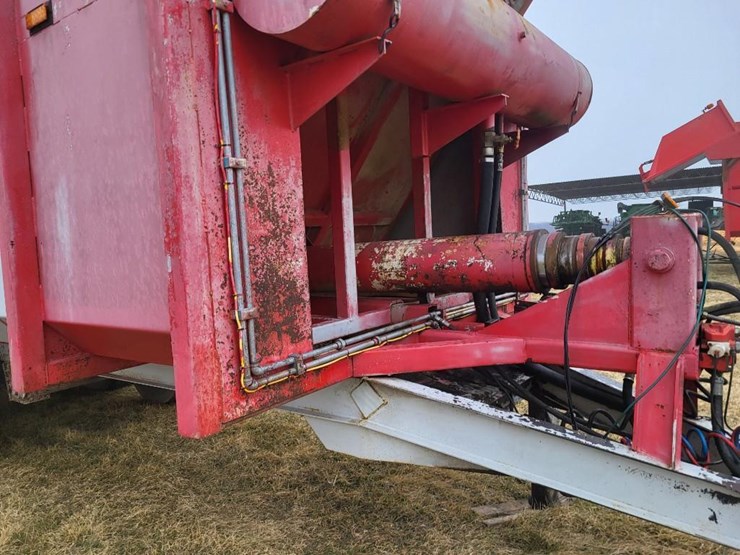 silage-wagon-image-40