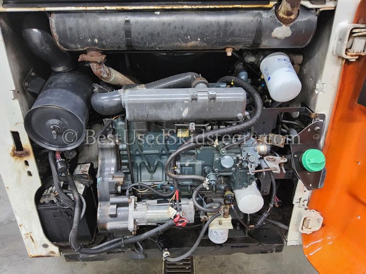 2007-bobcat-t140-image-18