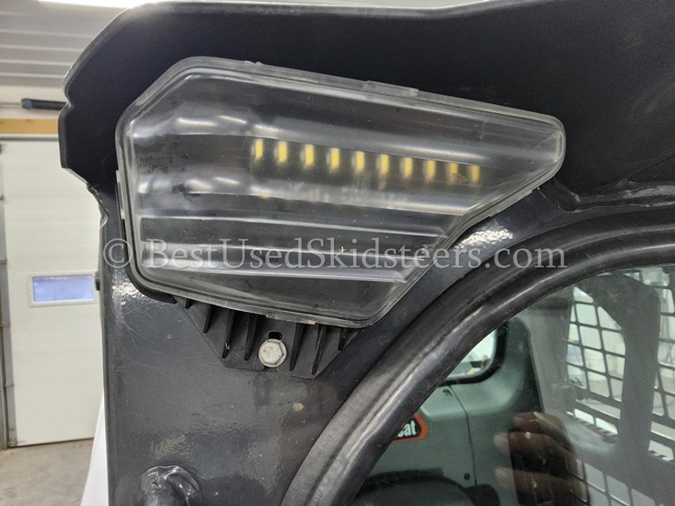 2020-bobcat-s76-image-22