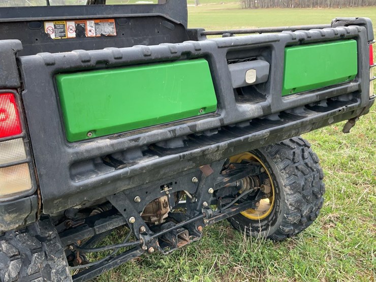john-deere-gator-image-37