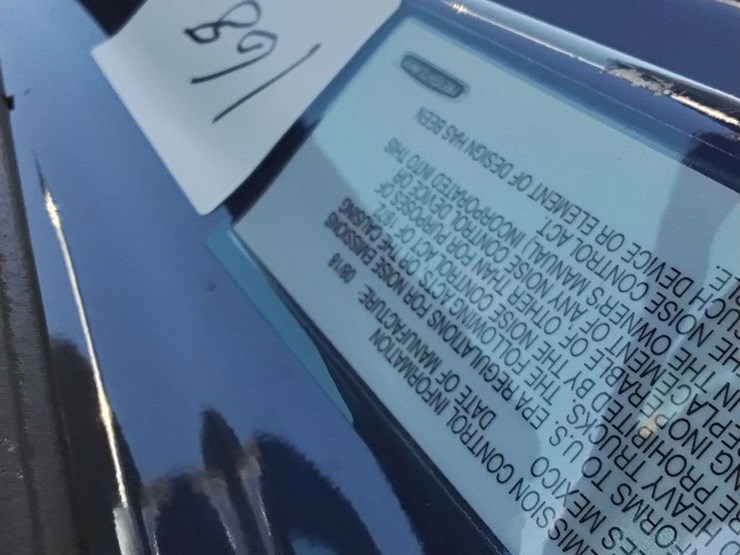 2019-peterbilt-579-image-52