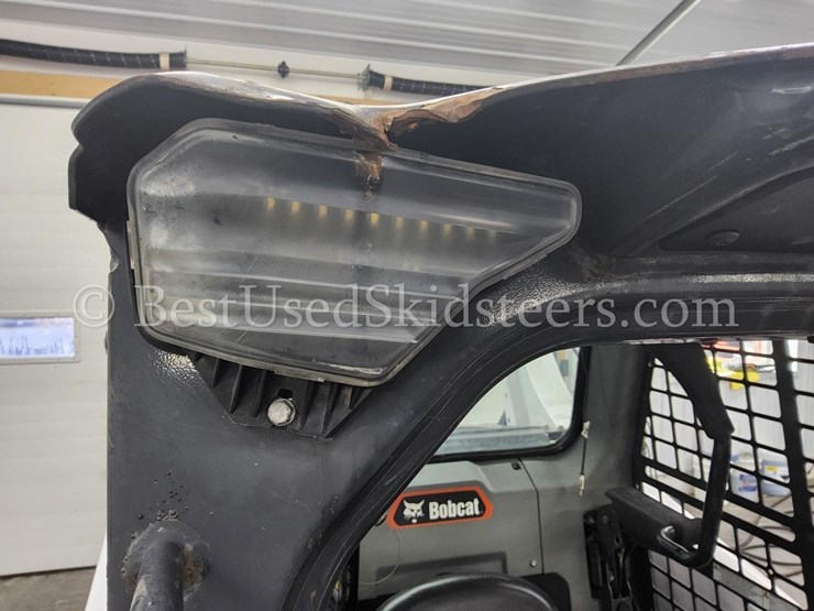 2021-bobcat-t64-image-19