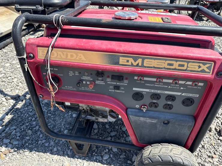 honda-em6500sx-image-8