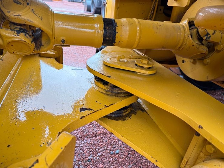 2018-caterpillar-950gc-image-25