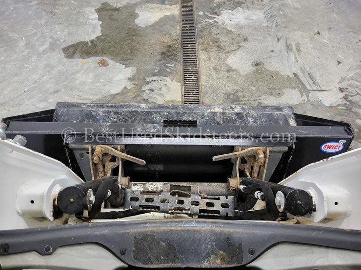 2016-bobcat-t550-image-8