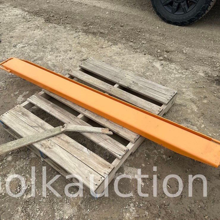 SKID STEER PALLET FORK EXTENSIONS - 8'