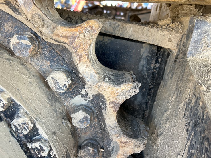 2019-deere-350g-lc-image-79