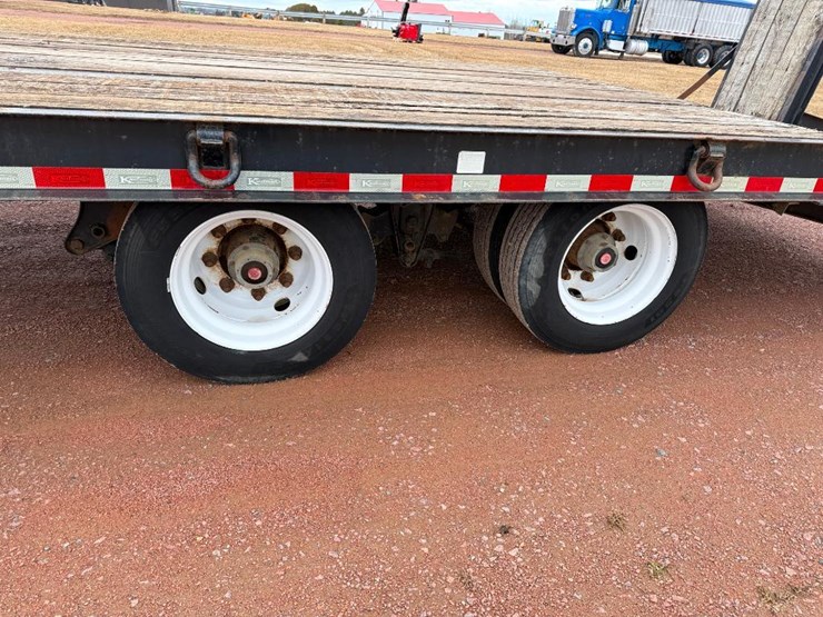 #193-•-lot-193-image-7