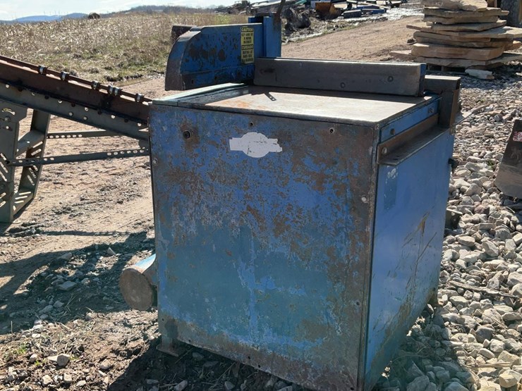 #202-•-shelby-upcut-saw-image-3