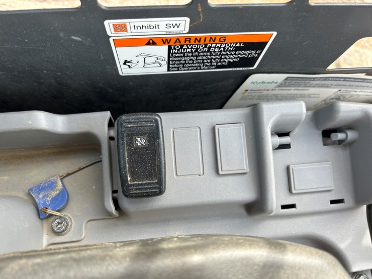 2023-kubota-svl65-2-image-49