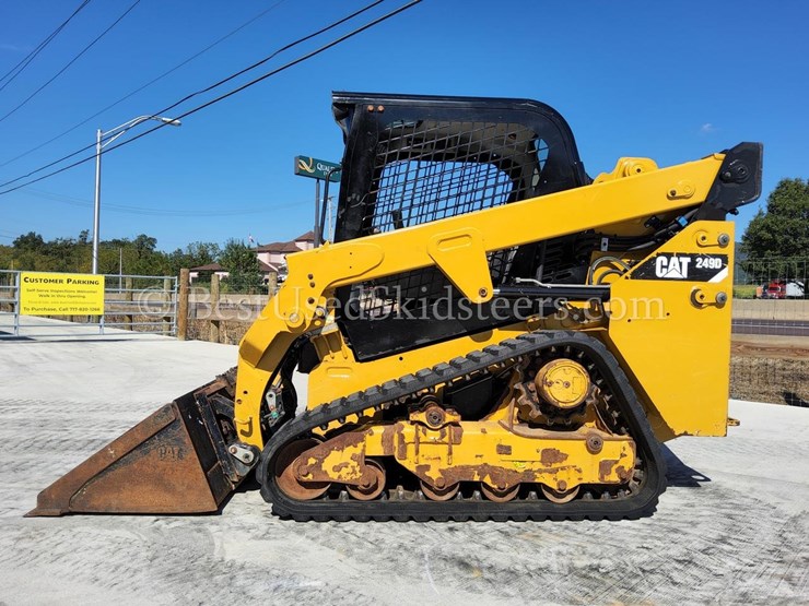 2018-caterpillar-249d-image-2
