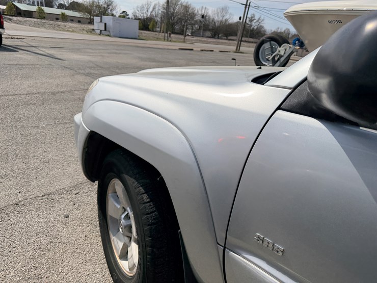 2004-toyota-4-runner-image-23