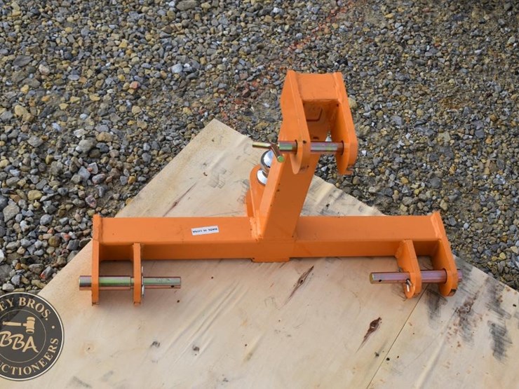 caterpillar-12-image-2