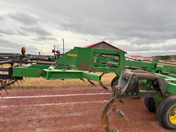 john-deere-2700-image-29