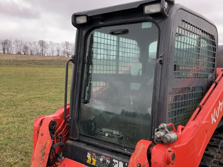 #250-•-2020-kubota-slv75-2-skid-steer-image-29