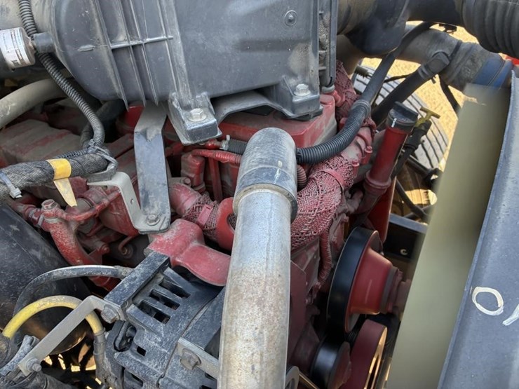 2015-ford-f650-image-11