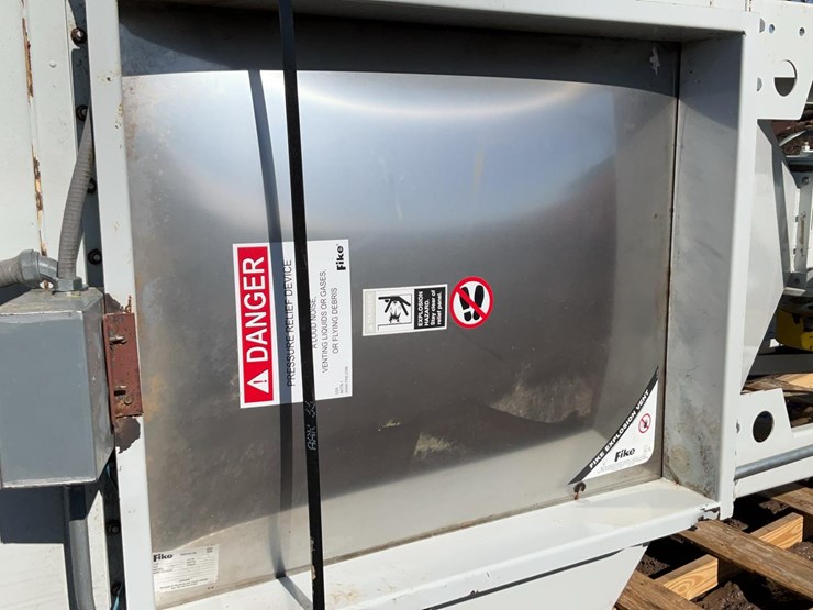 #210-•-2018-cmaxx-dust-collector-image-23