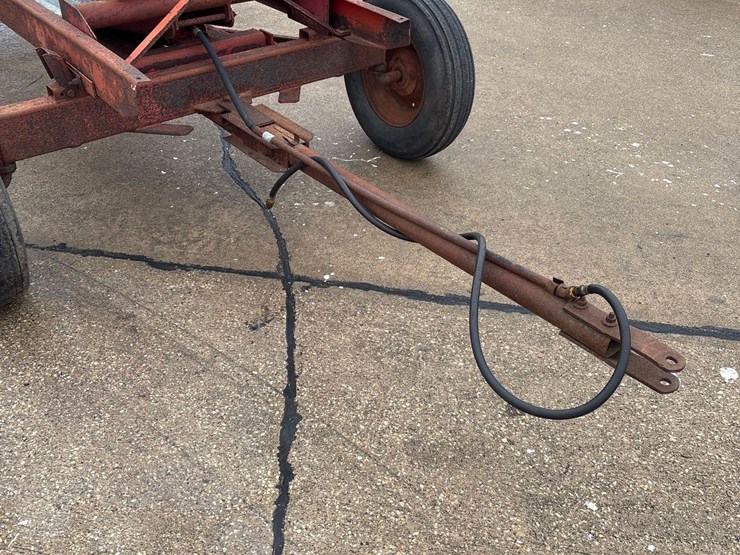 5-bolt-running-gear-with-hydraulic-hoist-image-12