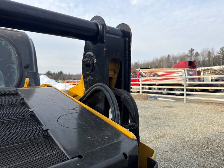 caterpillar-259d-image-23