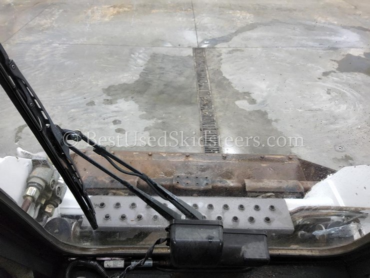 2005-bobcat-t190-image-28