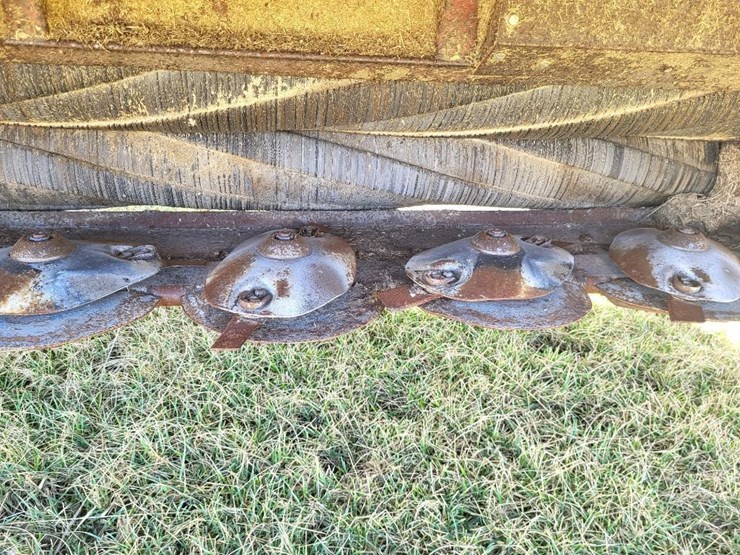 2004-new-idea-5209-image-35