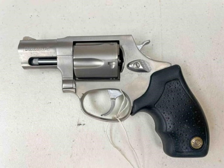 taurus-revolver-image-1