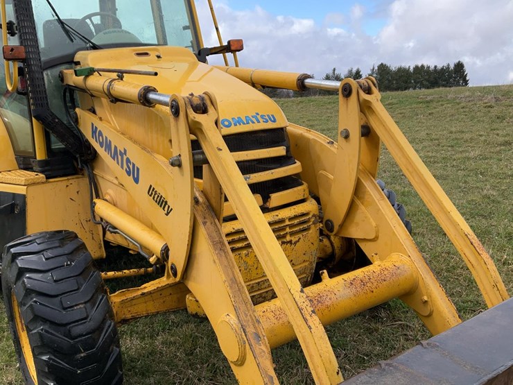 #360-•-2000-komatsu-4x4-utility-backhoe-image-69