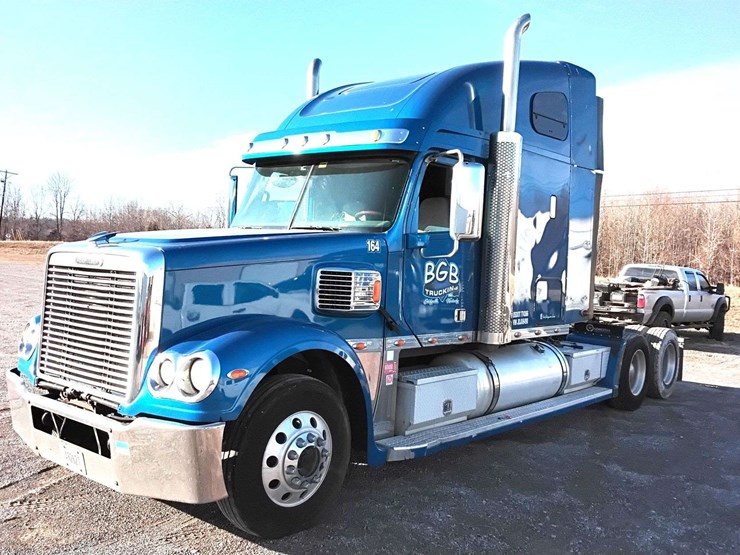 2018-freightliner-glider-3alxfbcg5jdju6490-mileage:-873804-image-1