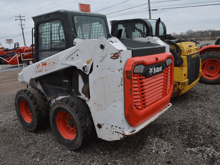 2023-bobcat-s62-image-8