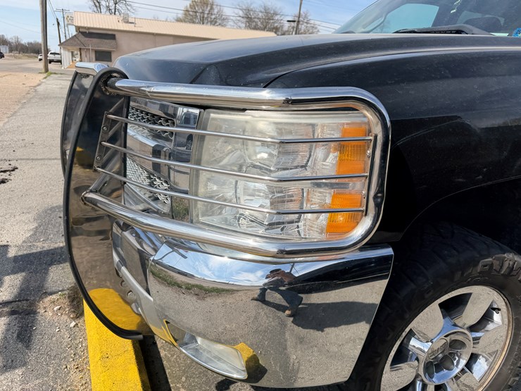 2012-chevrolet-silverado-1500-image-25