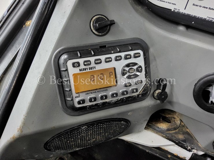 2023-bobcat-t770-image-26