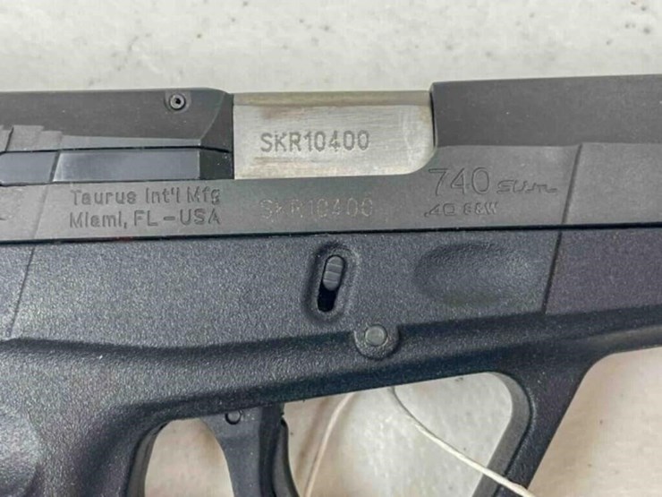 taurus-pistol-image-3