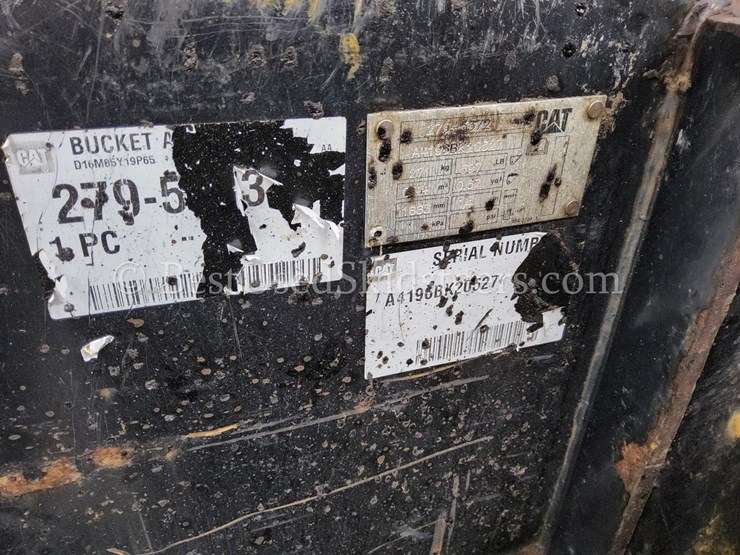 2019-caterpillar-246d3-image-27