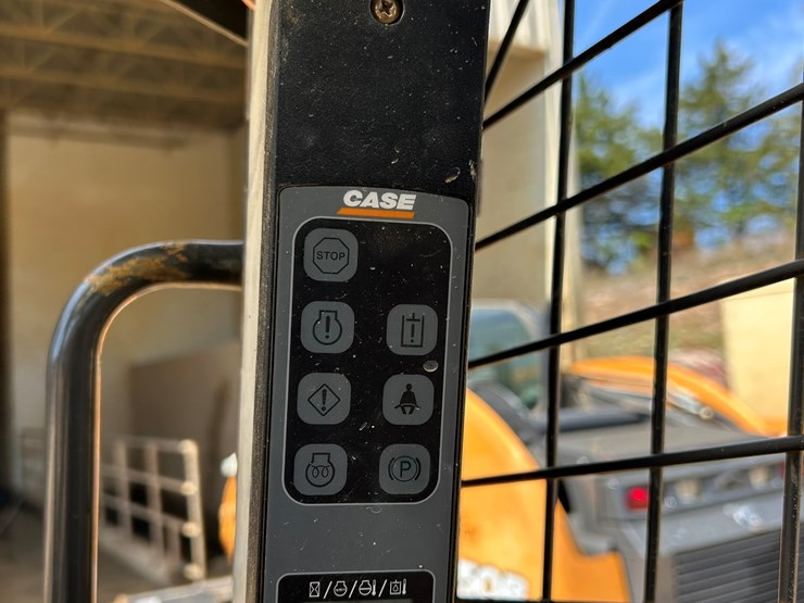 2019-case-tr270-image-46