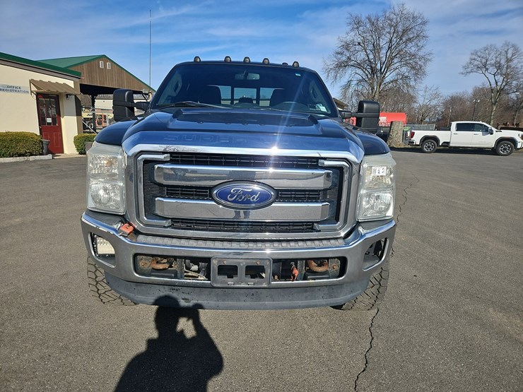 2013-ford-f350-xlt-image-8