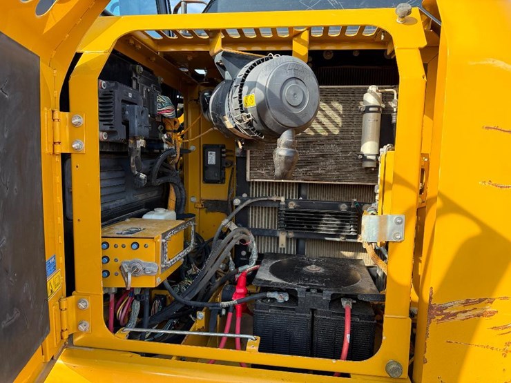 caterpillar-313fl-image-46